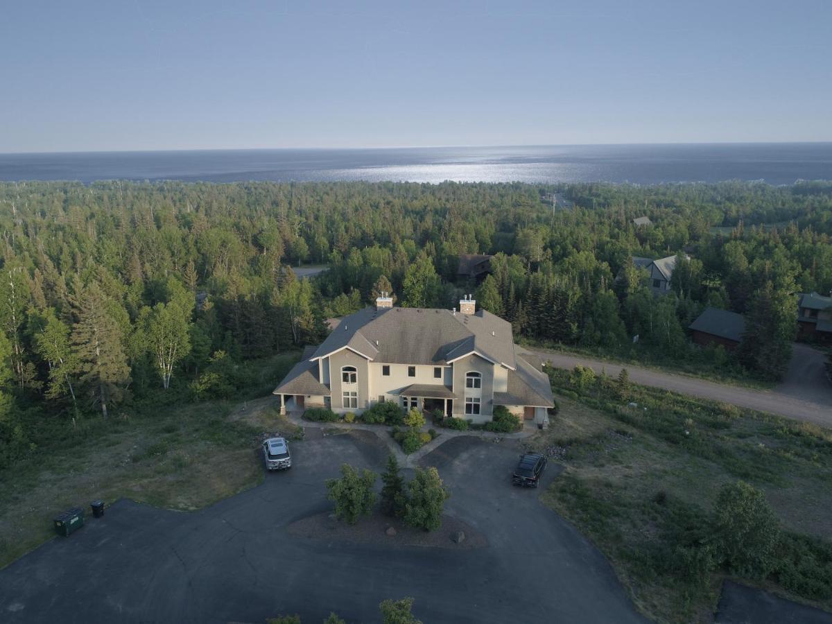 Mylutsen Apartment Bagian luar foto